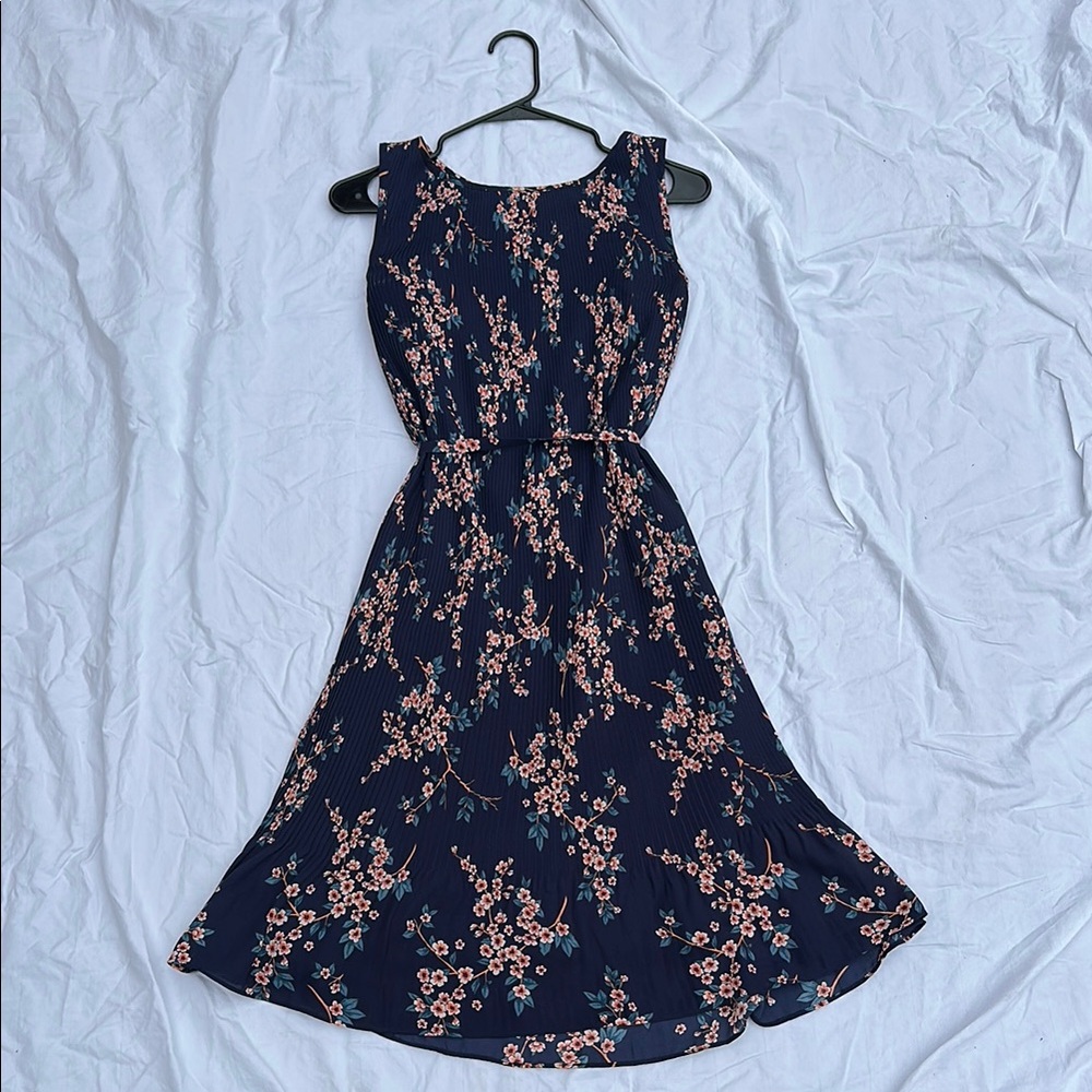 Banana Republic Navy Peach Floral Pleated Midi Sundress